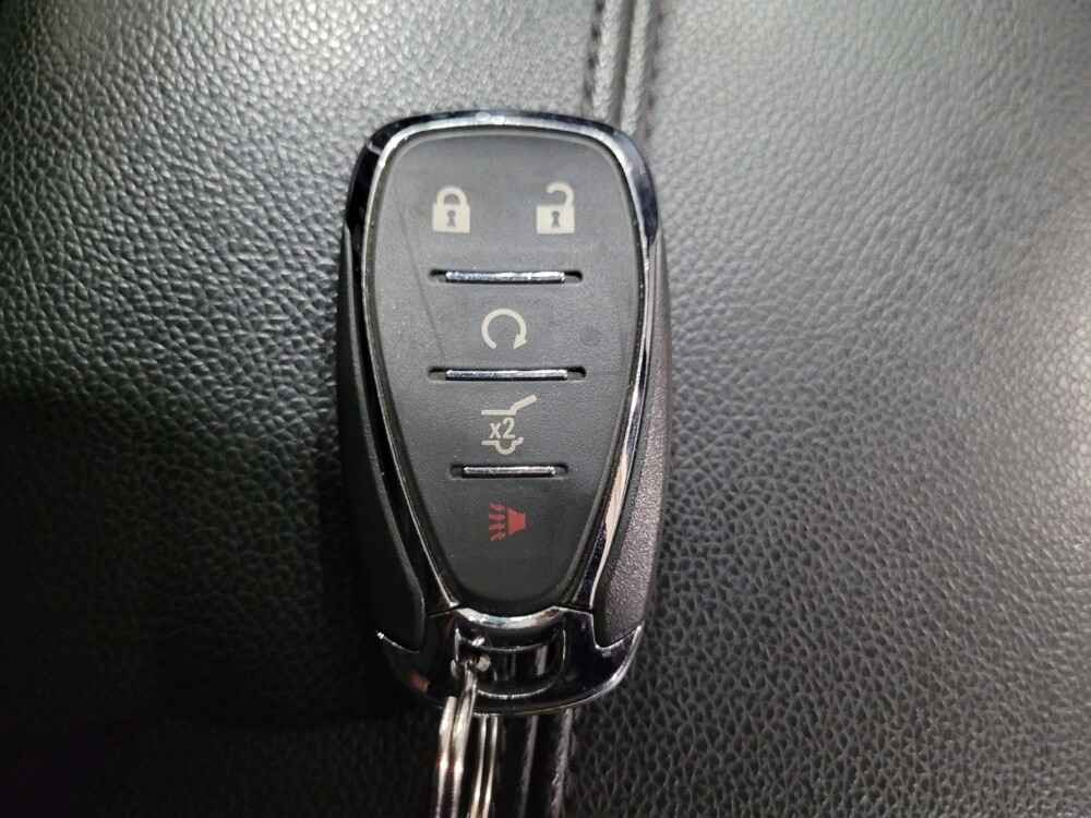 2018 Chevrolet Equinox in Owings Mills, MD 21117 - 18141451 32