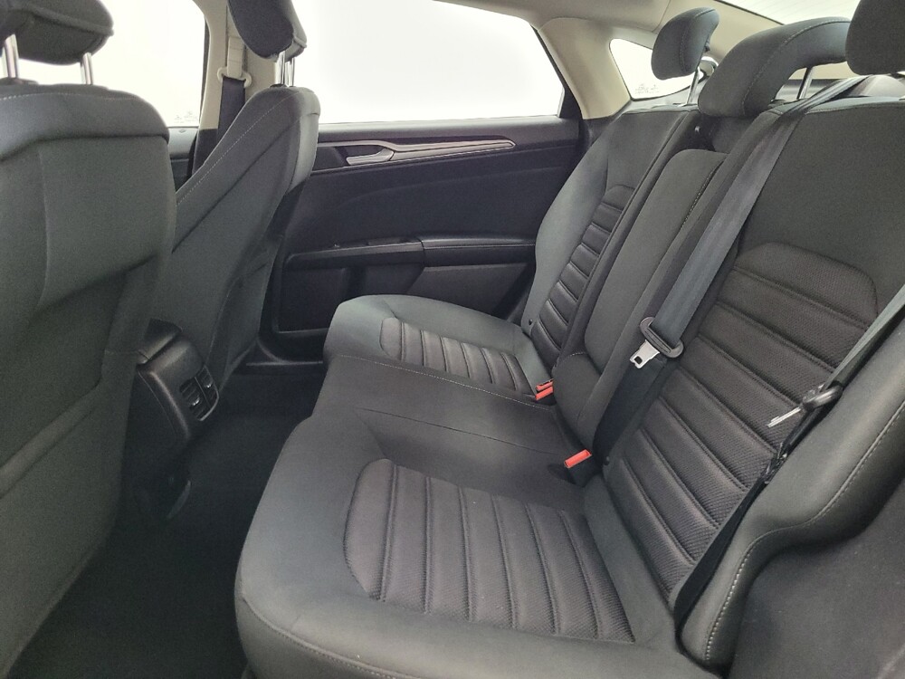 2019 Ford Fusion in Las Vegas, NV 89102 - 18141454 18