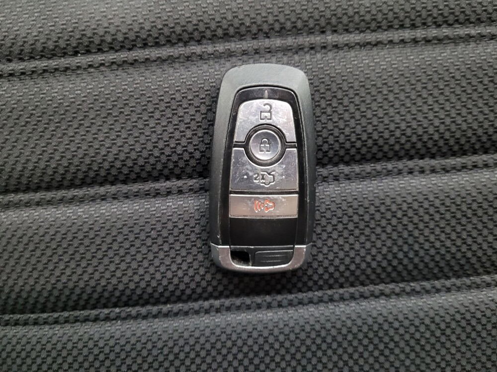 2019 Ford Fusion in Las Vegas, NV 89102 - 18141454 32