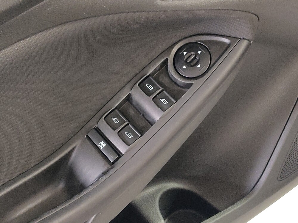 2018 Ford Focus in Athens, GA 30606 - 18141469 27