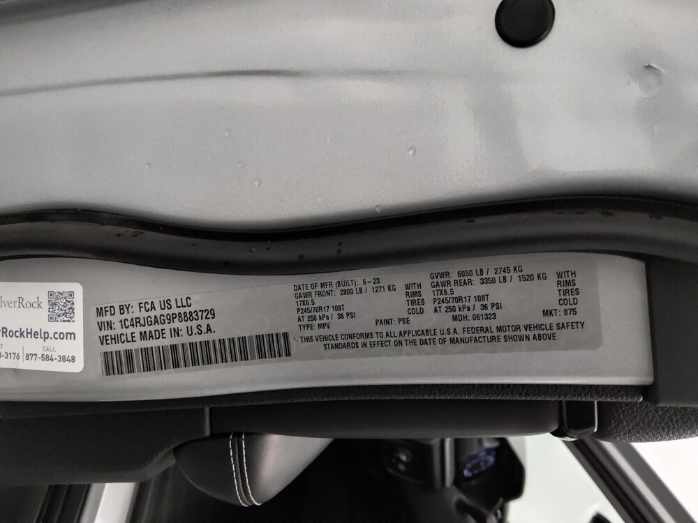 2023 Jeep Grand Cherokee in Springfield, MO 65807 - 18141472 33