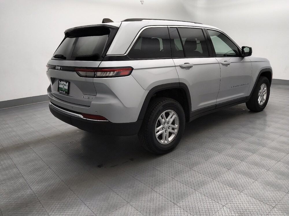 2023 Jeep Grand Cherokee in Springfield, MO 65807 - 18141472 10
