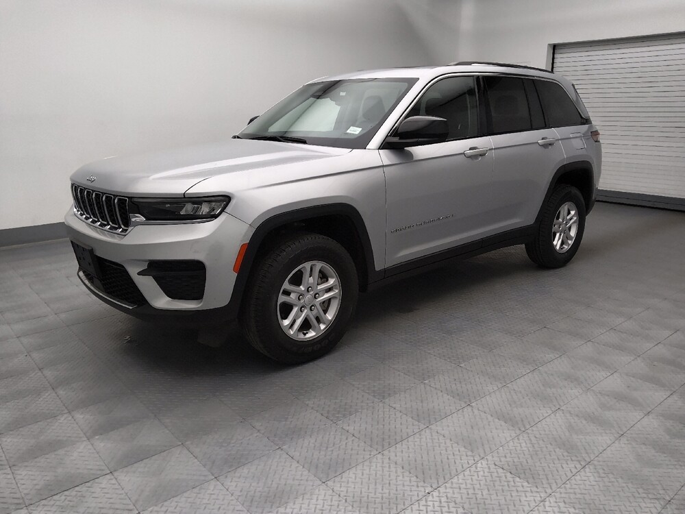 2023 Jeep Grand Cherokee in Springfield, MO 65807 - 18141472 2