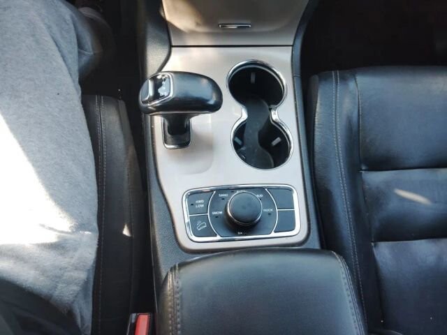 2014 Jeep Grand Cherokee in Greenville, SC 29607 - 18141489 30