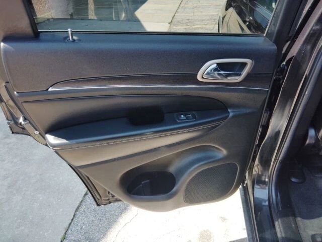 2014 Jeep Grand Cherokee in Greenville, SC 29607 - 18141489 23