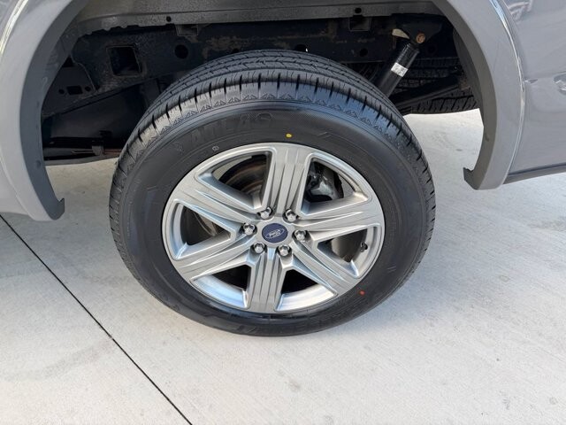 2018 Ford F150 in Knoxville, TN 37920 - 18141501 27