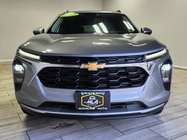 2025 Chevrolet Trax in Cinnaminson, NJ 08077 - 18141507 8