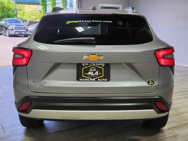 2025 Chevrolet Trax in Cinnaminson, NJ 08077 - 18141507 4