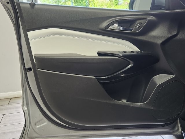 2025 Chevrolet Trax in Cinnaminson, NJ 08077 - 18141507 10