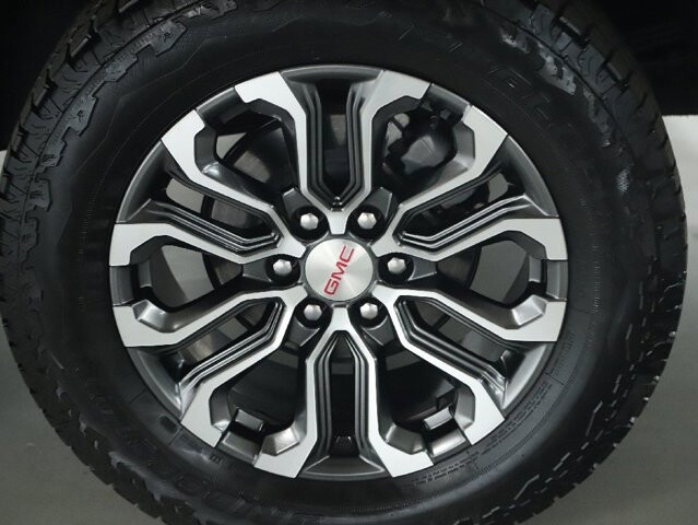2026 GMC Canyon in Bedford, OH 44146 - 18141520 40