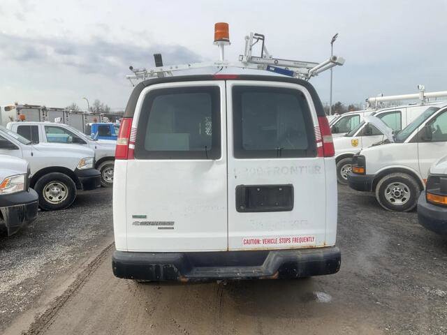 2011 Chevrolet Express 2500 in Blauvelt, NY 10913 - 18141526 6