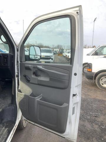 2011 Chevrolet Express 2500 in Blauvelt, NY 10913 - 18141526 18