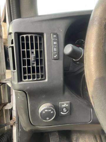 2011 Chevrolet Express 2500 in Blauvelt, NY 10913 - 18141526 10