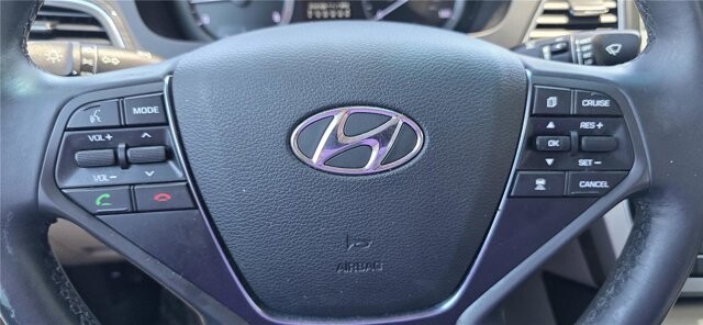 2015 Hyundai Sonata in Mesa, AZ 85212 - 18141544 17
