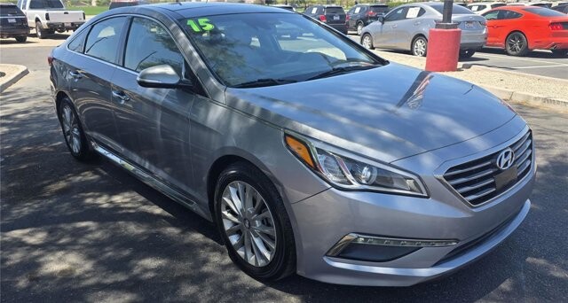 2015 Hyundai Sonata in Mesa, AZ 85212 - 18141544 3
