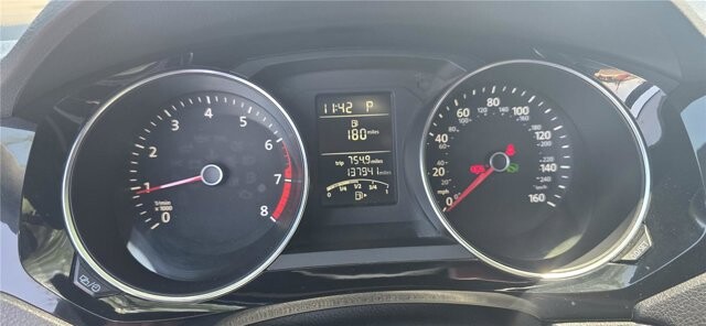 2016 Volkswagen Jetta in Mesa, AZ 85212 - 18141545 16