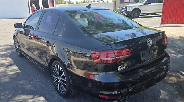 2016 Volkswagen Jetta in Mesa, AZ 85212 - 18141545 7