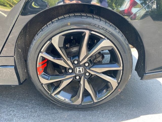 2017 Honda Civic in Marysville, OH 43040 - 18141550 12