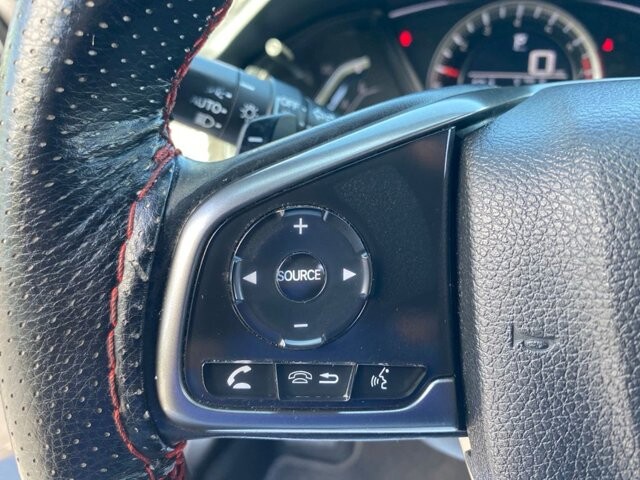 2017 Honda Civic in Marysville, OH 43040 - 18141550 19