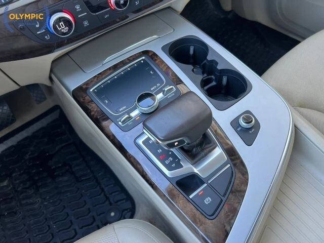 2018 Audi Q7 in Decatur, GA 30032 - 18141557 34