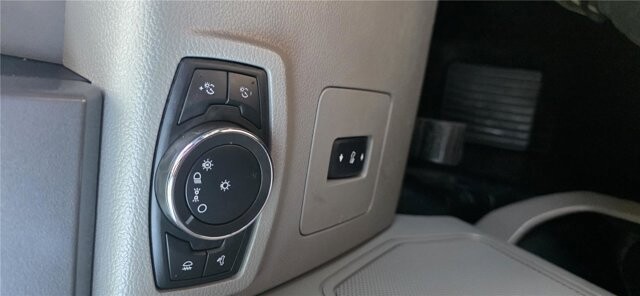 2017 Ford F150 in Mesa, AZ 85212 - 18141577 21