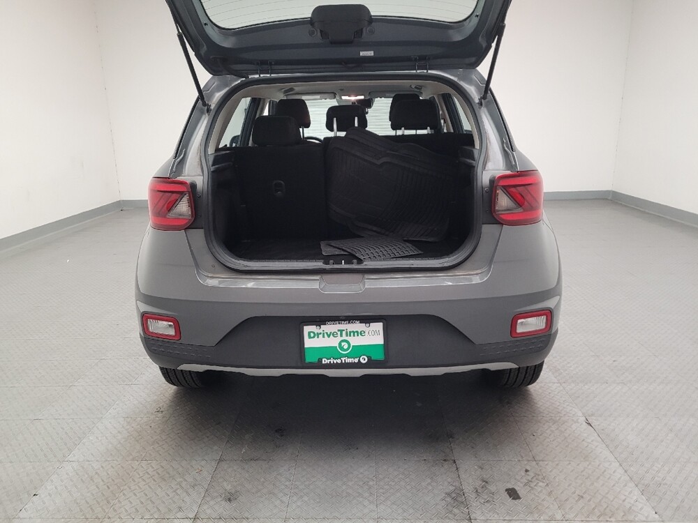 2021 Hyundai Venue in Montclair, CA 91763 - 18141583 29