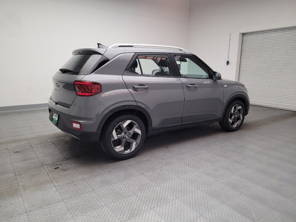 2021 Hyundai Venue in Montclair, CA 91763 - 18141583 10