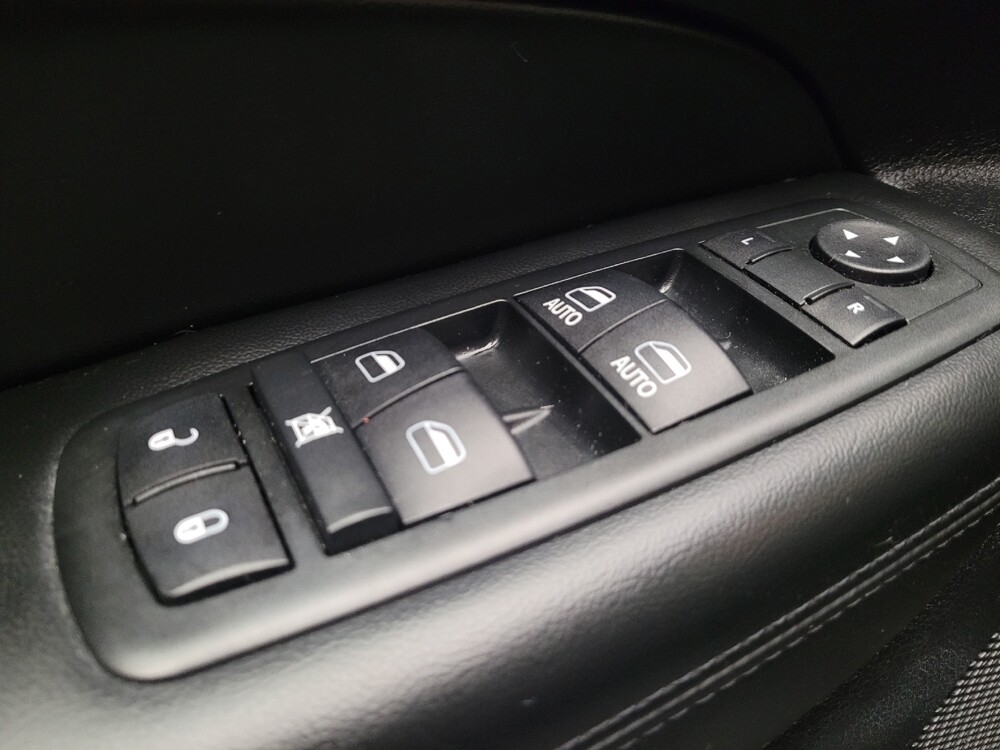 2014 Jeep Grand Cherokee in Downey, CA 90241 - 18141584 27