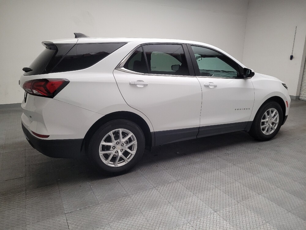 2023 Chevrolet Equinox in Downey, CA 90241 - 18141585 10