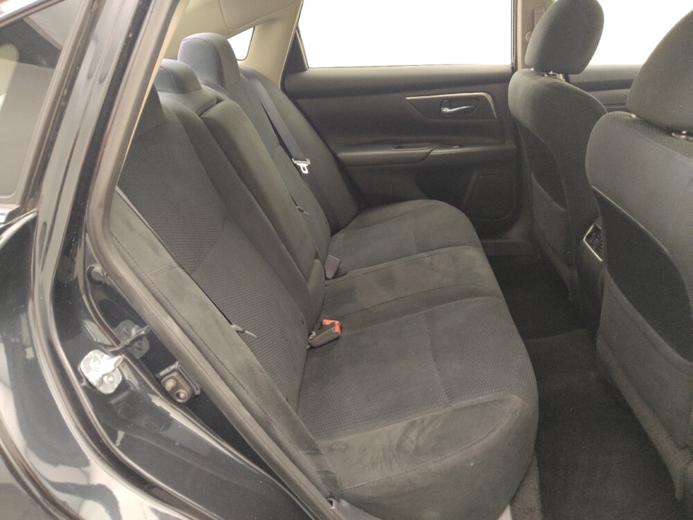 2015 Nissan Altima in Houston, TX 77074 - 18141588 19