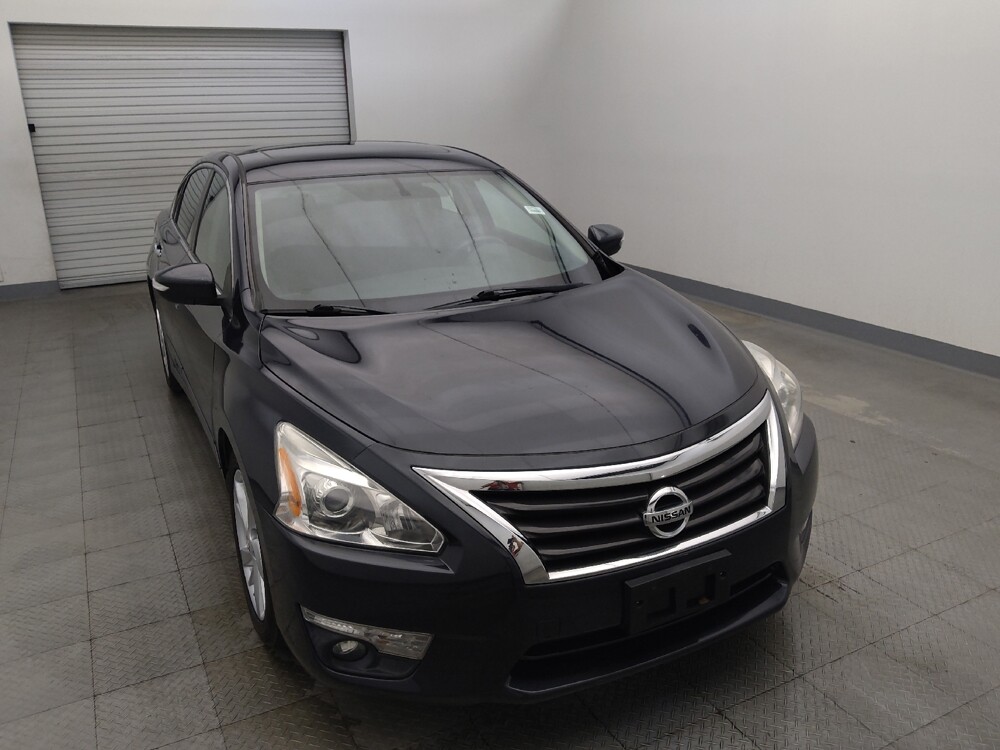 2015 Nissan Altima in Houston, TX 77074 - 18141588 14