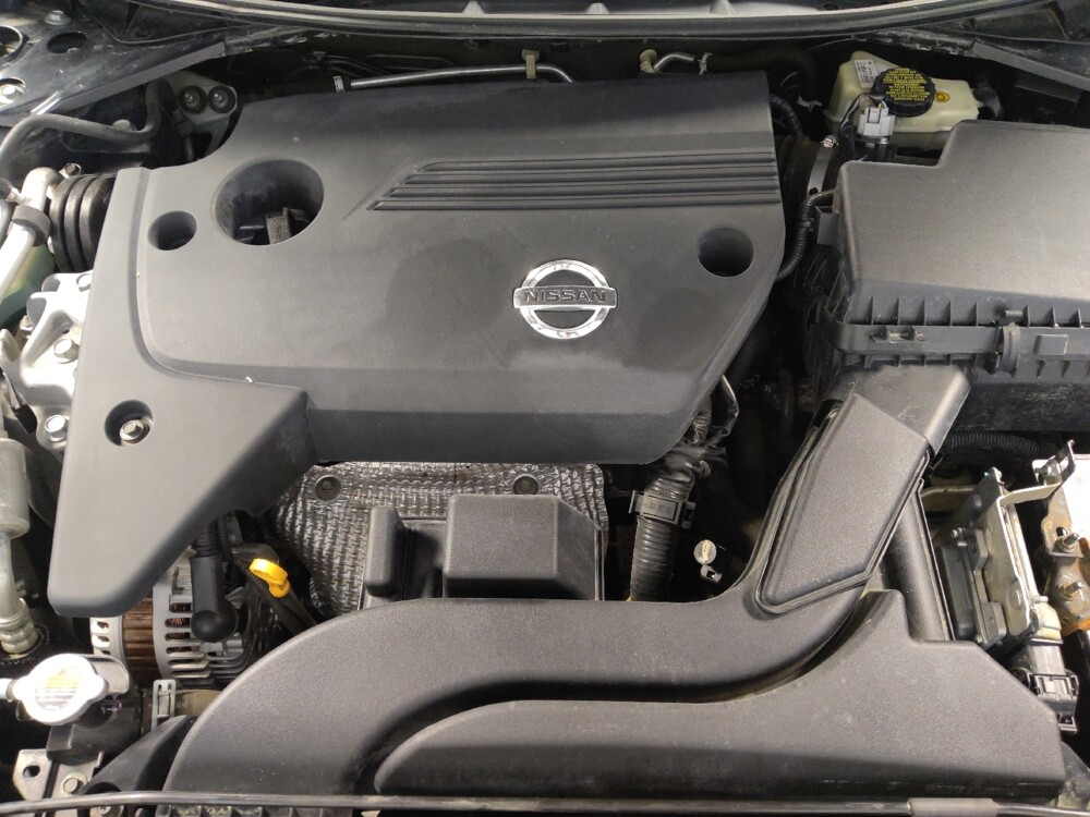 2015 Nissan Altima in Houston, TX 77074 - 18141588 30