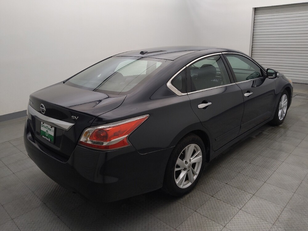 2015 Nissan Altima in Houston, TX 77074 - 18141588 9