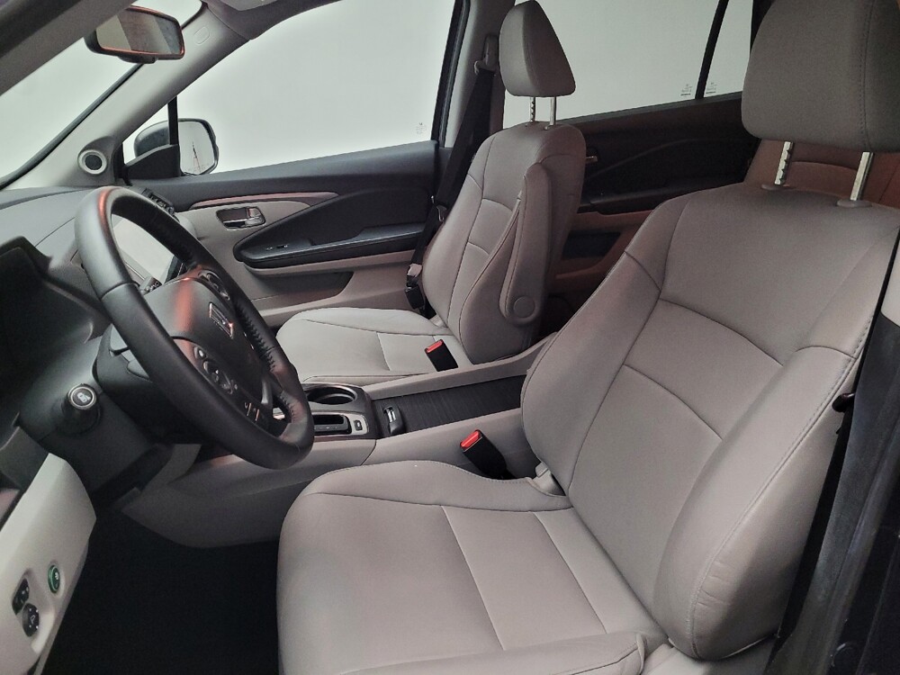 2017 Honda Pilot in Torrance, CA 90504 - 18141591 17