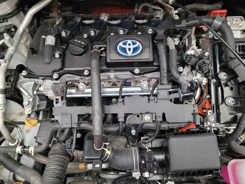 2023 Toyota Corolla in Downey, CA 90241 - 18141604 30
