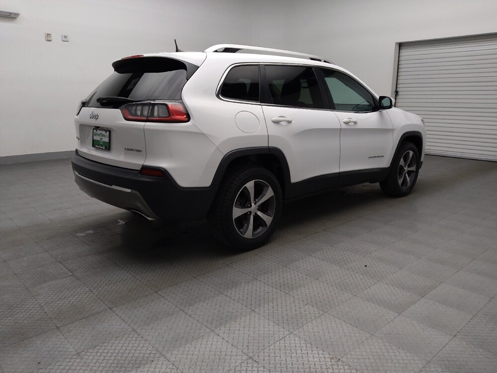 2019 Jeep Cherokee in Lewisville, TX 75067 - 18141618 9