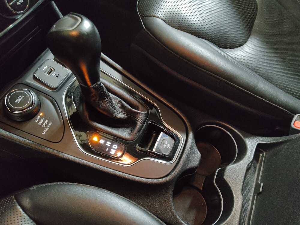 2019 Jeep Cherokee in Lewisville, TX 75067 - 18141618 26