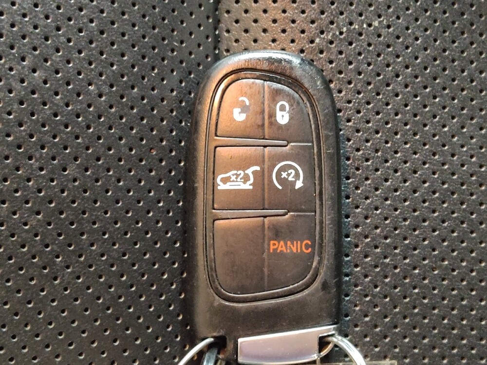 2019 Jeep Cherokee in Lewisville, TX 75067 - 18141618 32