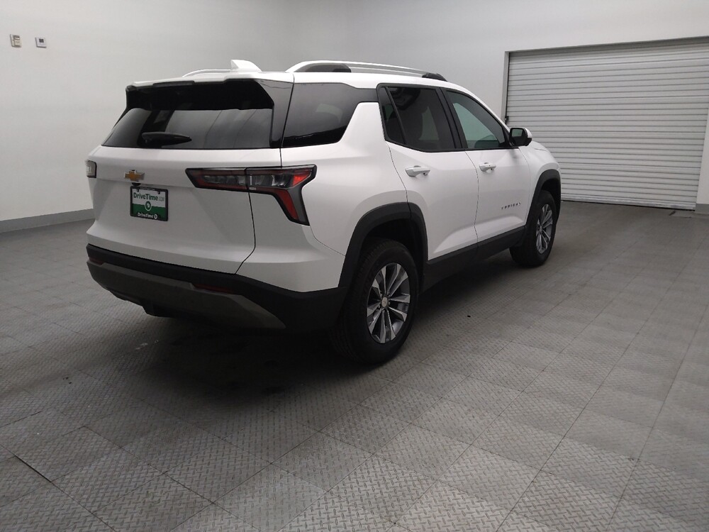2025 Chevrolet Equinox in Plano, TX 75074 - 18141620 9