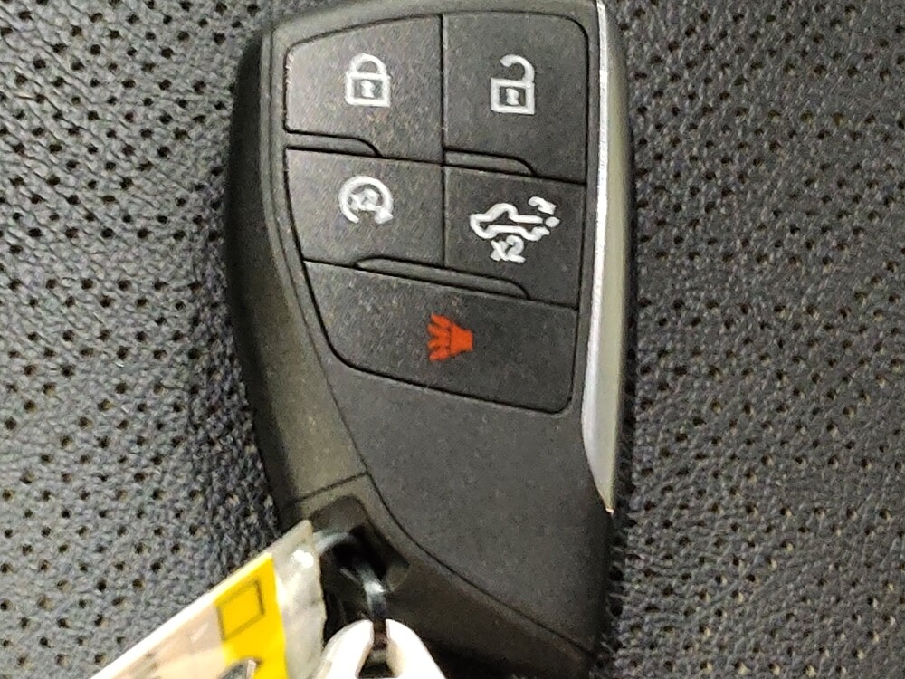 2025 Chevrolet Equinox in Plano, TX 75074 - 18141620 32