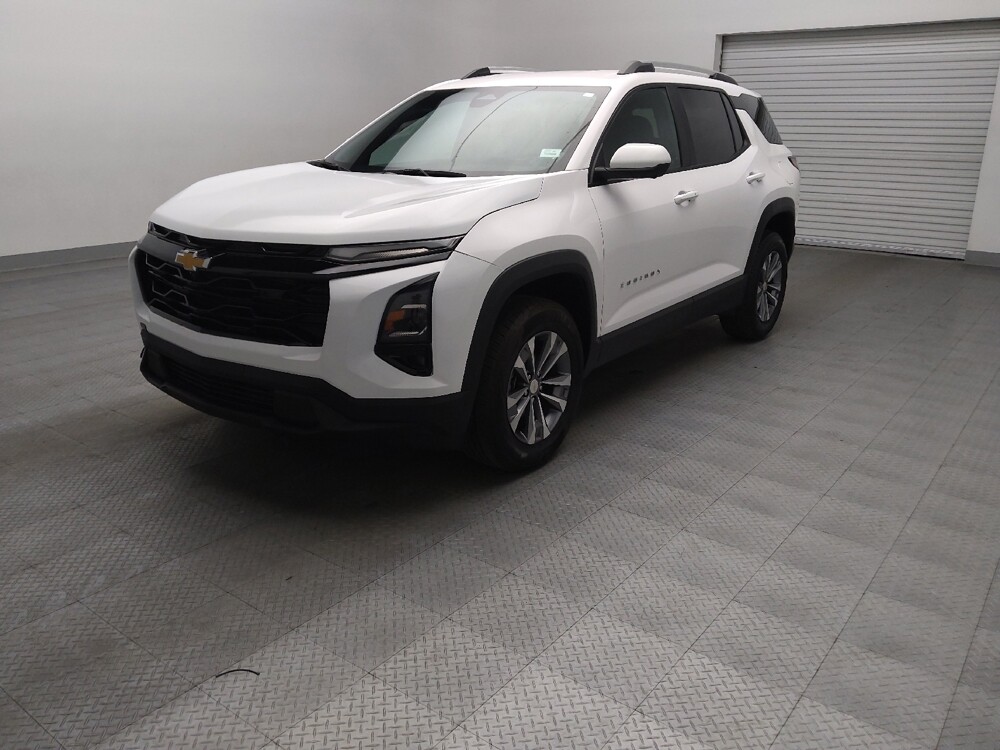 2025 Chevrolet Equinox in Plano, TX 75074 - 18141620 14