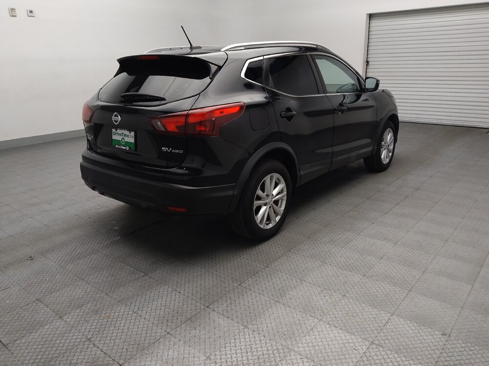 2017 Nissan Rogue Sport in Arlington, TX 76011 - 18141630 9