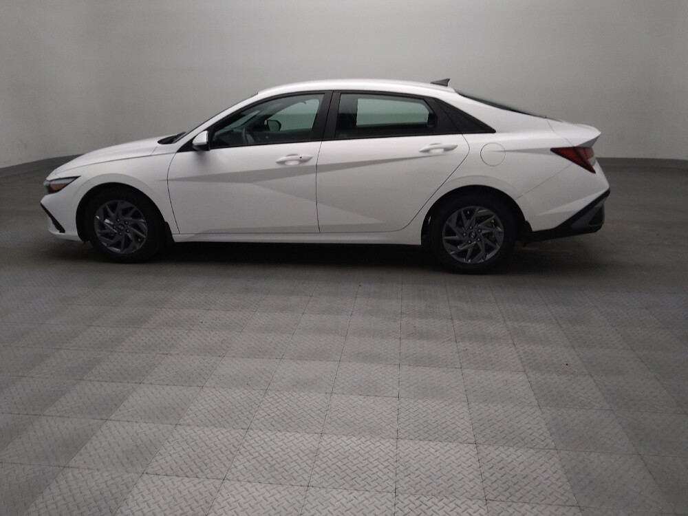 2024 Hyundai Elantra in Tyler, TX 75701 - 18141634 3