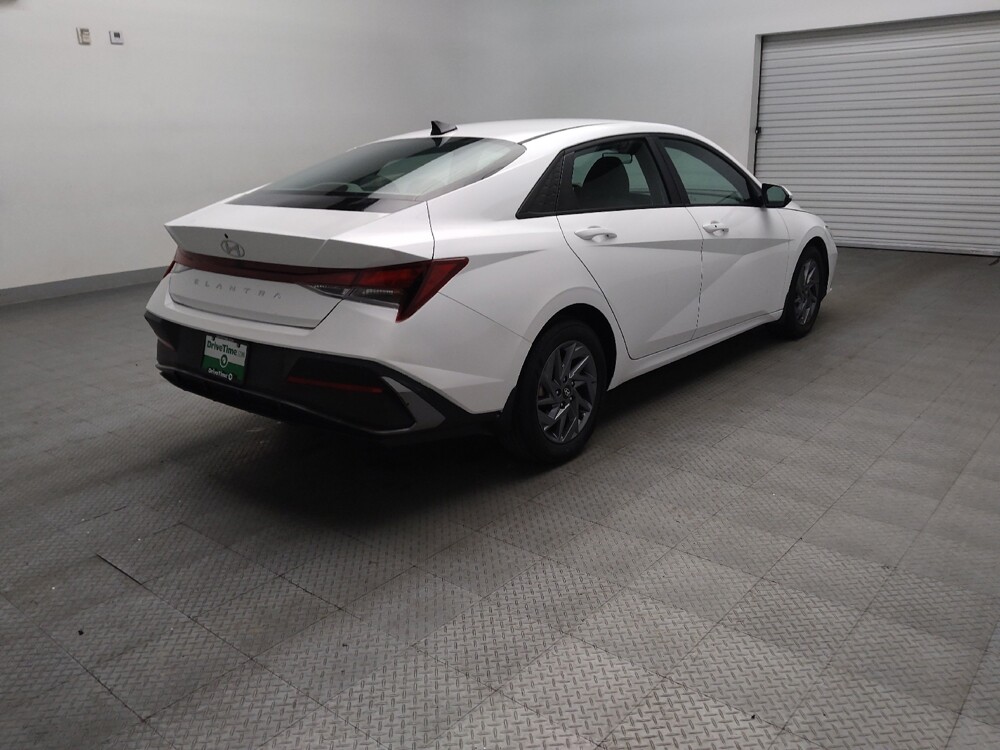 2024 Hyundai Elantra in Tyler, TX 75701 - 18141634 9