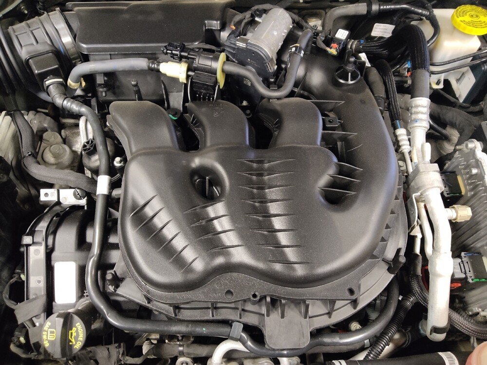 2019 Jeep Cherokee in Glendale, AZ 85301 - 18141636 30