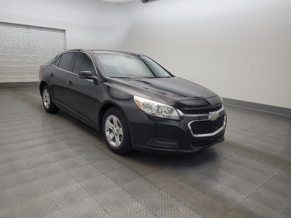 2015 Chevrolet Malibu in Glendale, AZ 85301 - 18141638 13