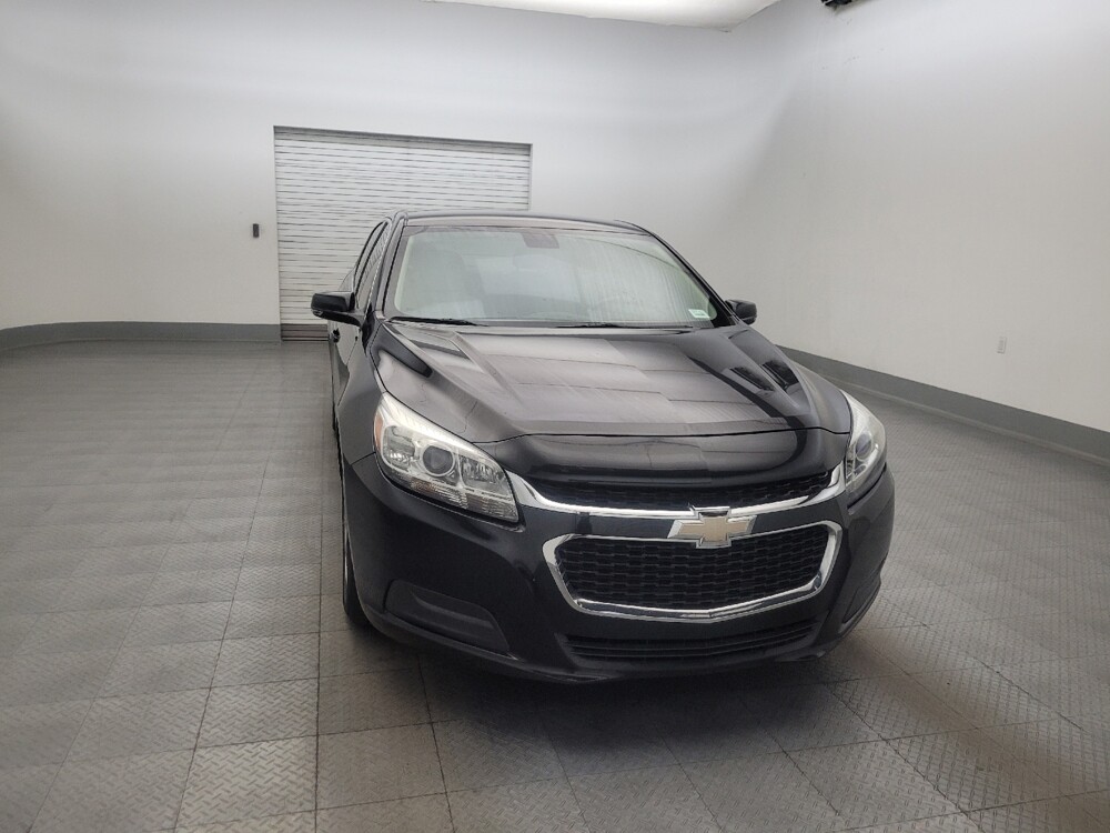 2015 Chevrolet Malibu in Glendale, AZ 85301 - 18141638 14