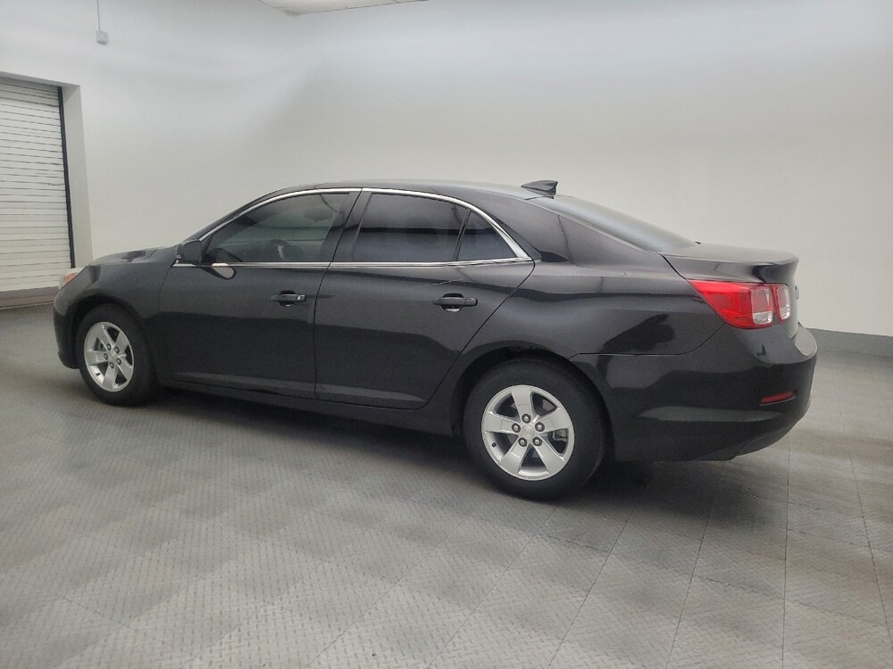 2015 Chevrolet Malibu in Glendale, AZ 85301 - 18141638 3