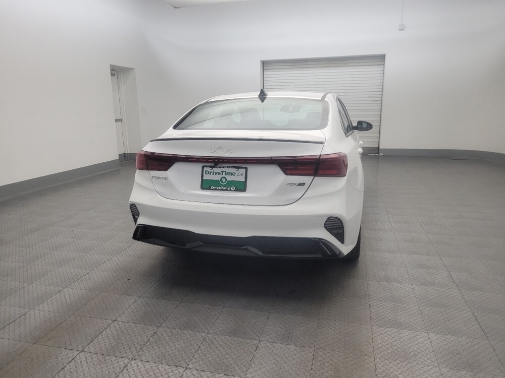 2024 Kia Forte in Mesa, AZ 85210 - 18141639 7