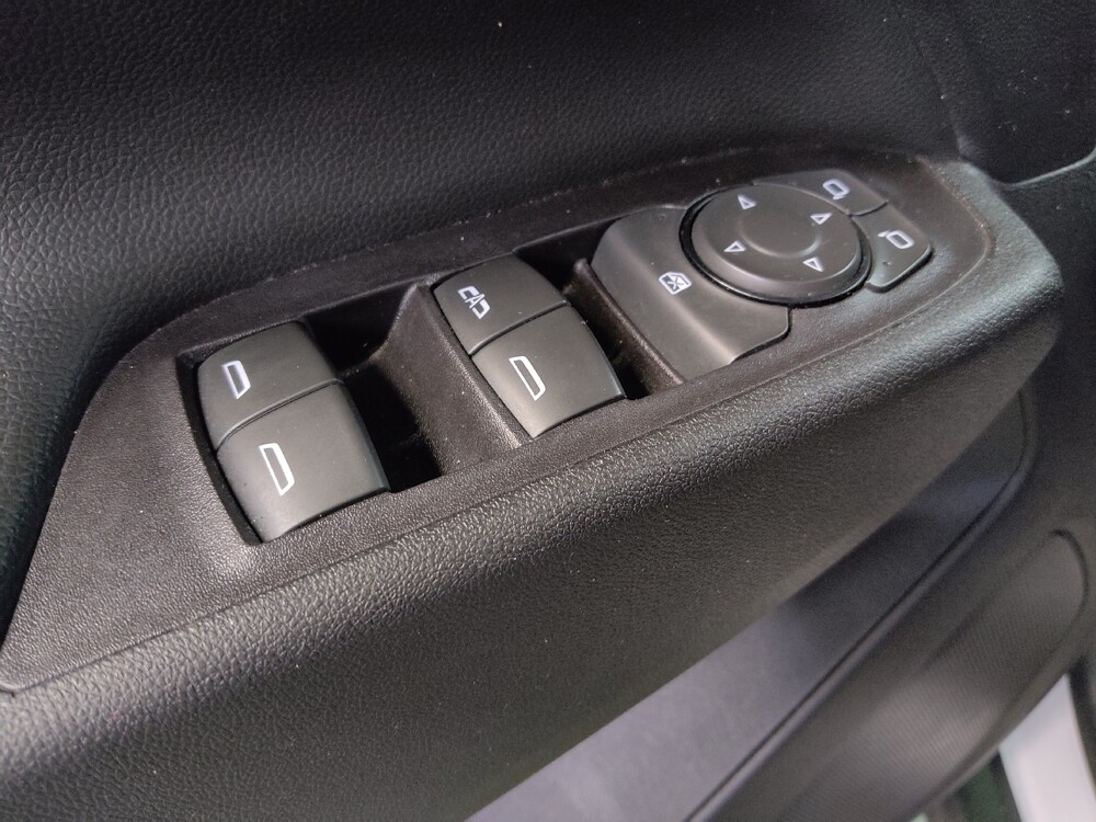 2020 Chevrolet Equinox in Macon, GA 31210 - 18141644 27